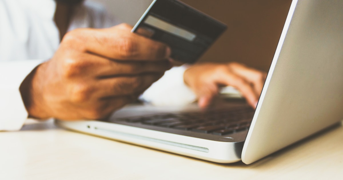 OpenCart или WooCommerce — кое да изберем за онлайн магазин през 2026?